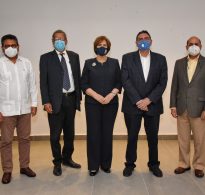 Carlos Andújar, director de la Dirección General de Museos; José G. Guerrero, director del Museo Nacional de Historia y Geografía; Carmen Heredia de Guerrero, ministra de Cultura; Gamal Michelén, viceministro de Patrimonio Cultural, y Carlos Guzmán, director ejecutivo de PROMUSEOS